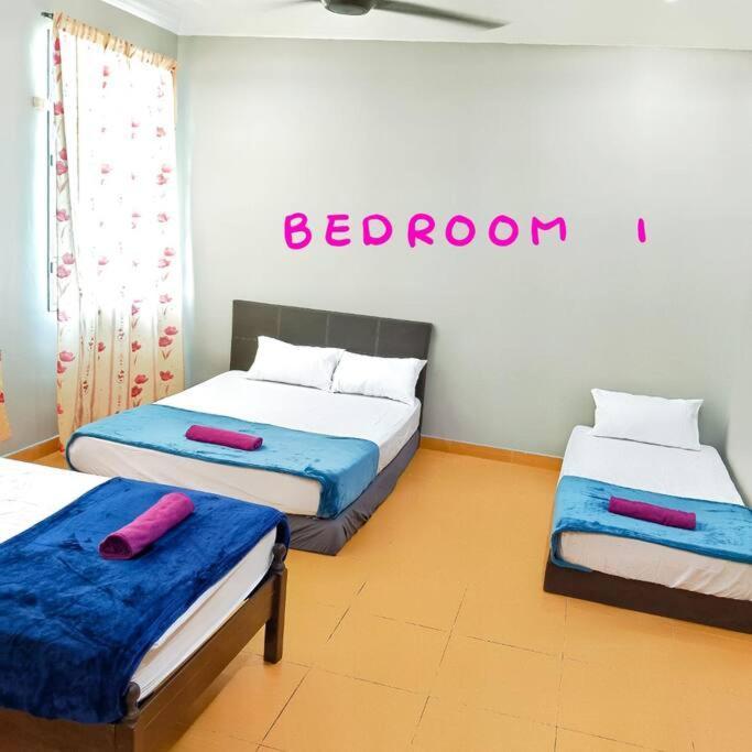 Muslim @ Airport Penang Holiday home Bayan Lepas